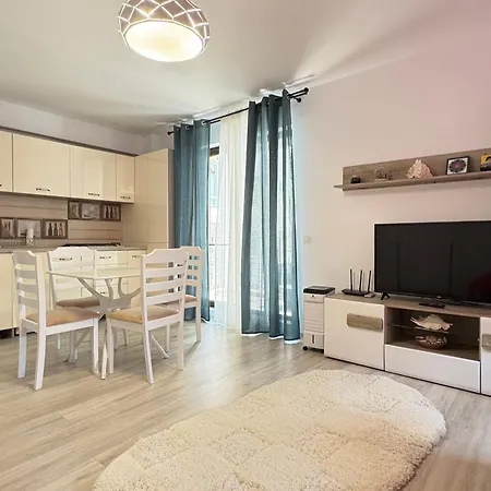 Apartment Brizza Walk By Axiss